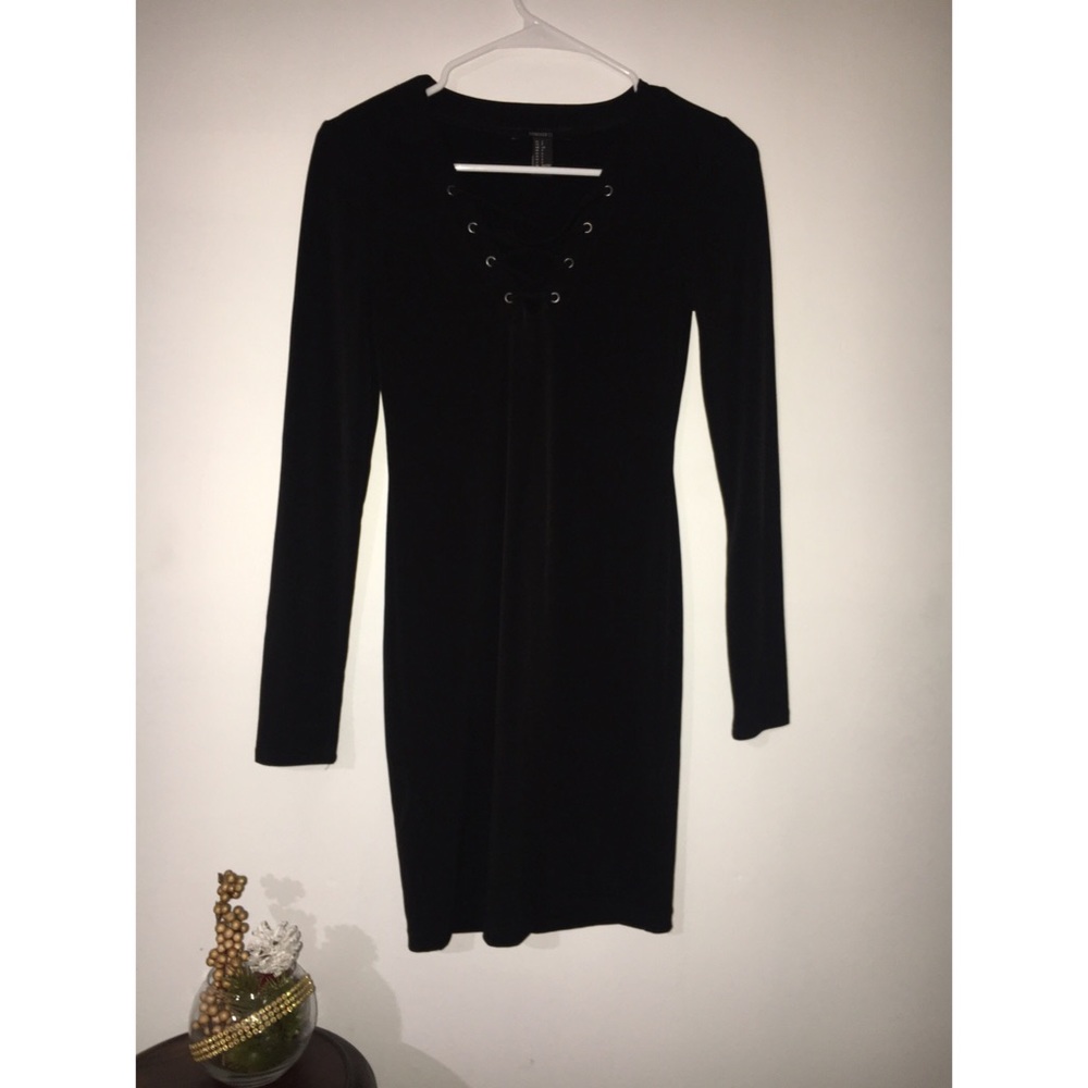 V-Neck Criss Cross Dress